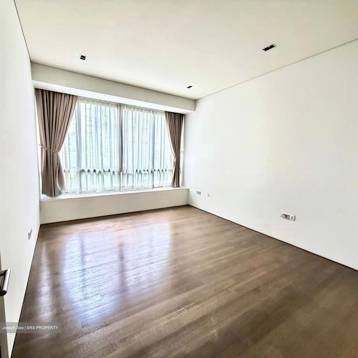 Sui Generis (D10), Condominium #632914261